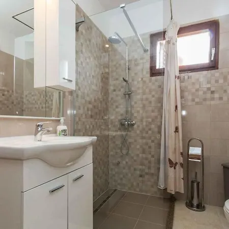 Holiday home Sejdi With Private Pool Pula